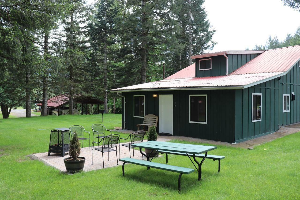 Lone Fir Resort Cougar Екстер'єр фото