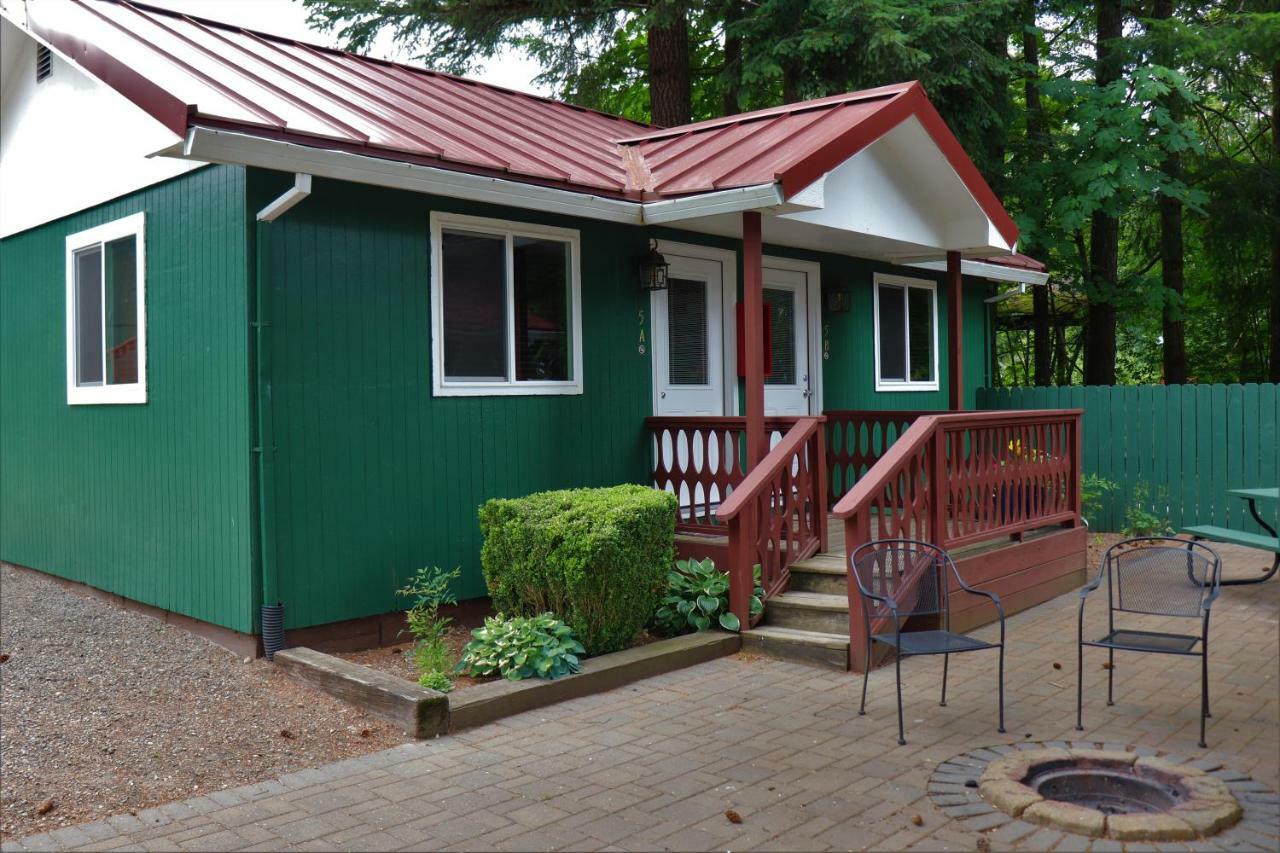 Lone Fir Resort Cougar Екстер'єр фото