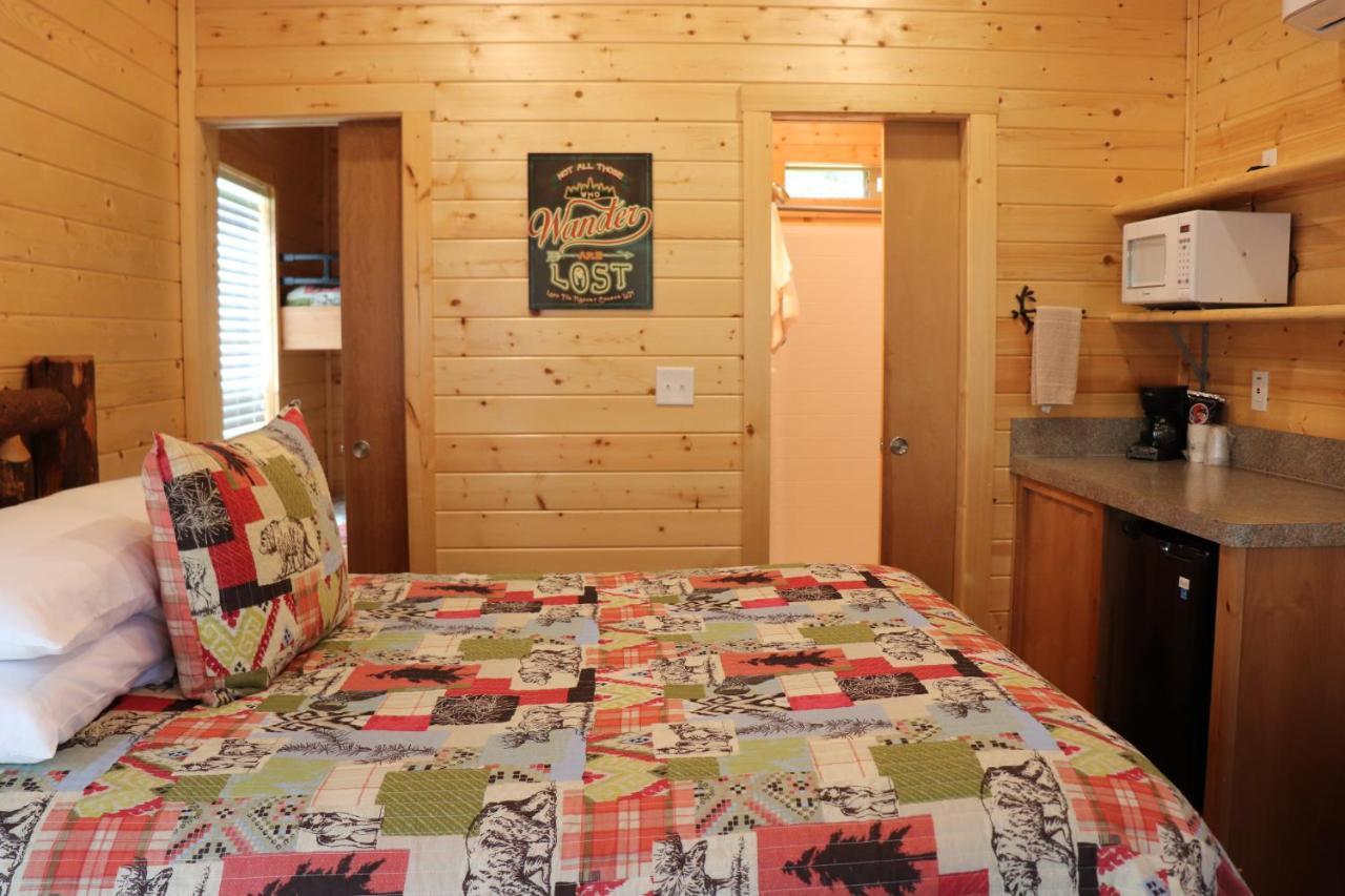 Lone Fir Resort Cougar Екстер'єр фото